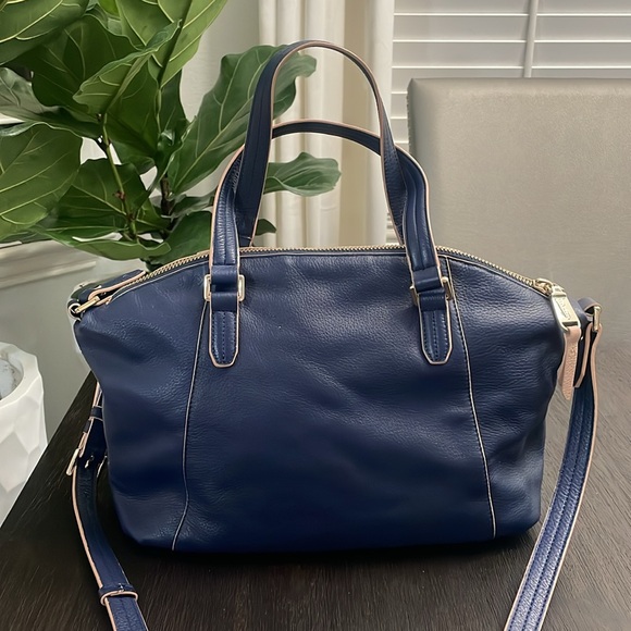 💙EUC COLE HAAN NAVY BLU + CREAM SHOULDER/SATCHEL CROSSBODY BAG - Picture 5 of 12